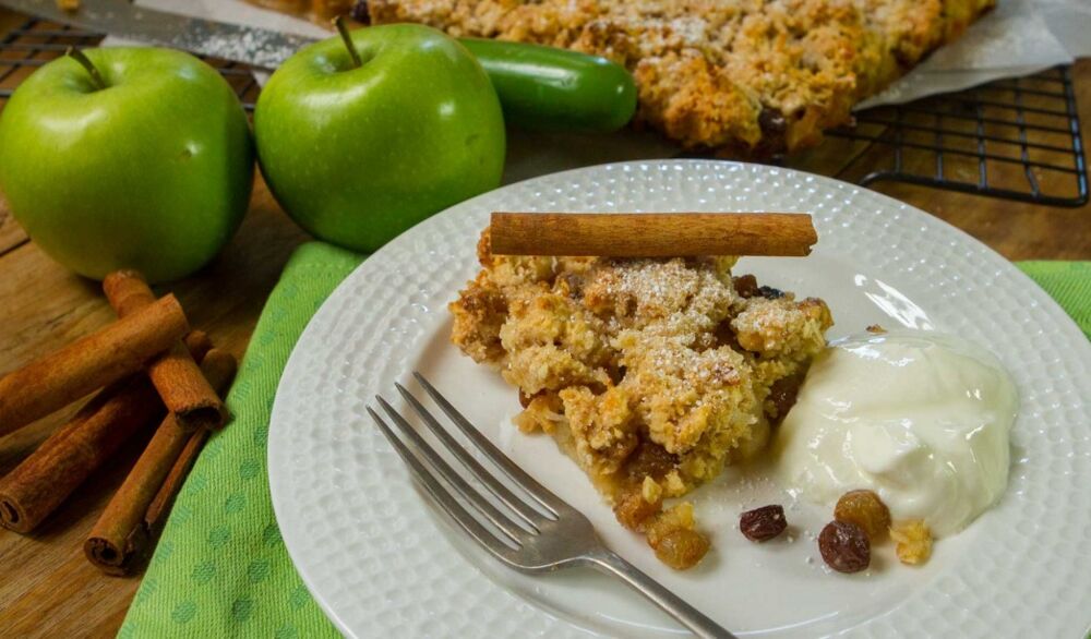 FB-R78-Apple-crumble-slice-CLEAN-1090x613.jpeg